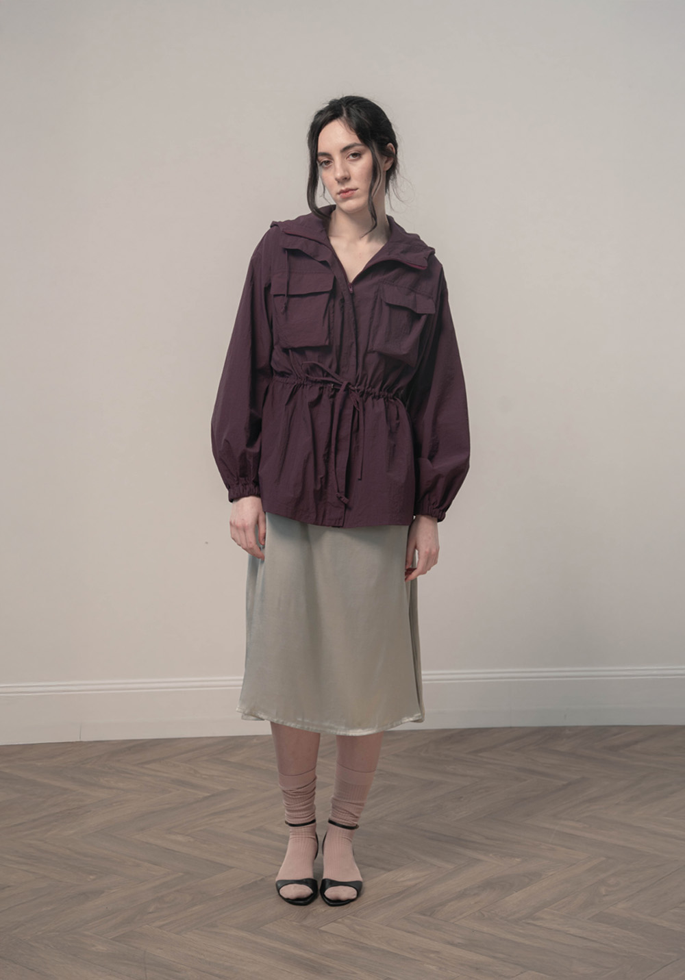 Приталена куртка сливова